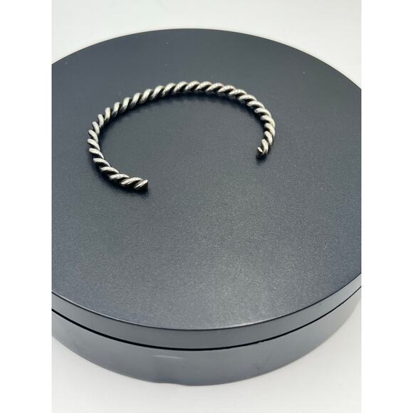 Native American Vintage Sterling Silver 3mm Twisted Wire Cuff Bracelet 6.5”, 11g - Picture 5 of 8